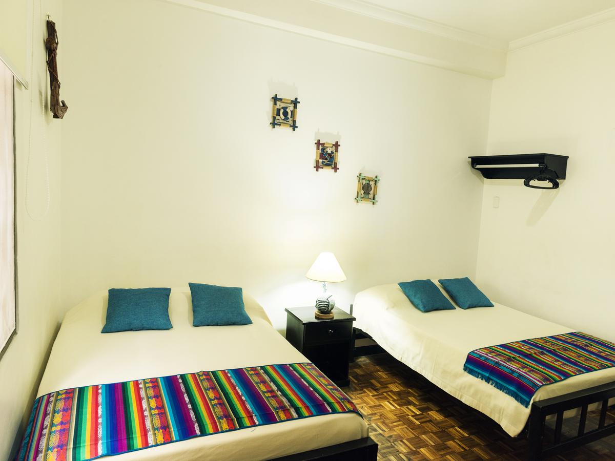 Hostal Villa 64