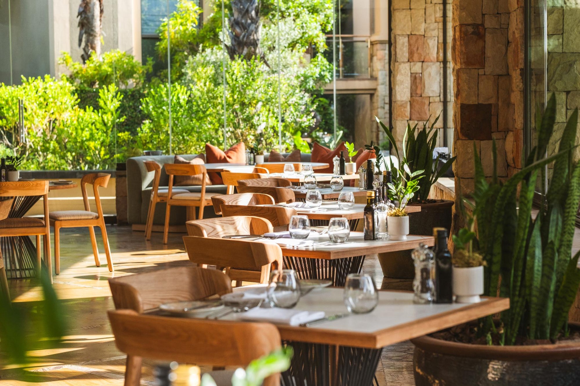 Isola Restaurant gallery image 3