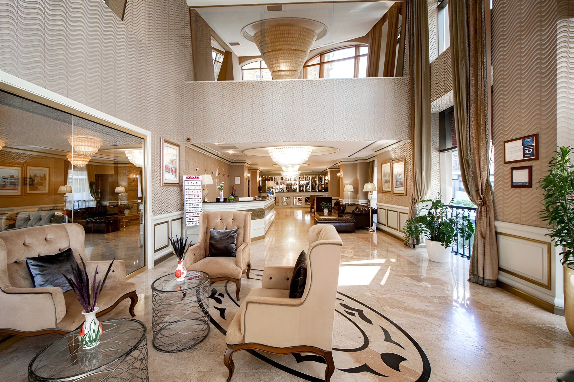Sapphire Inn Hotel