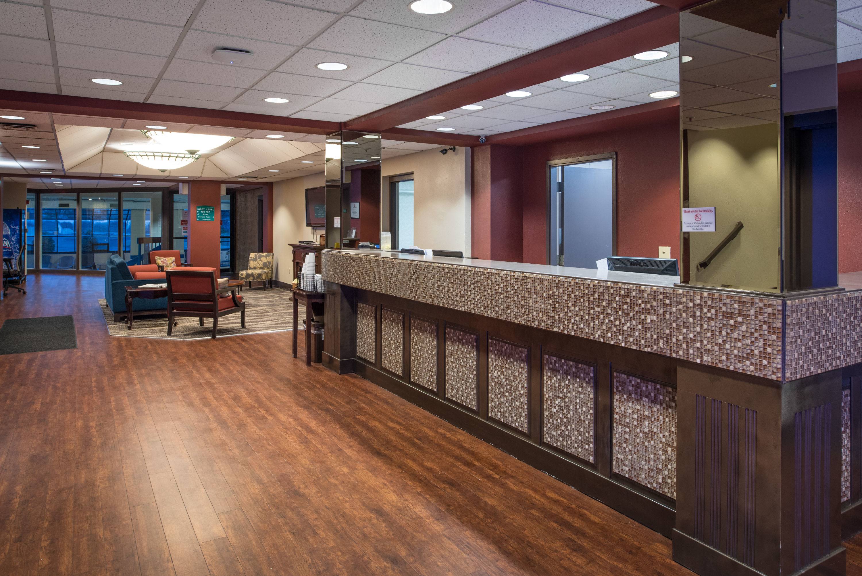 Ramada by Wyndham Downtown Spokane