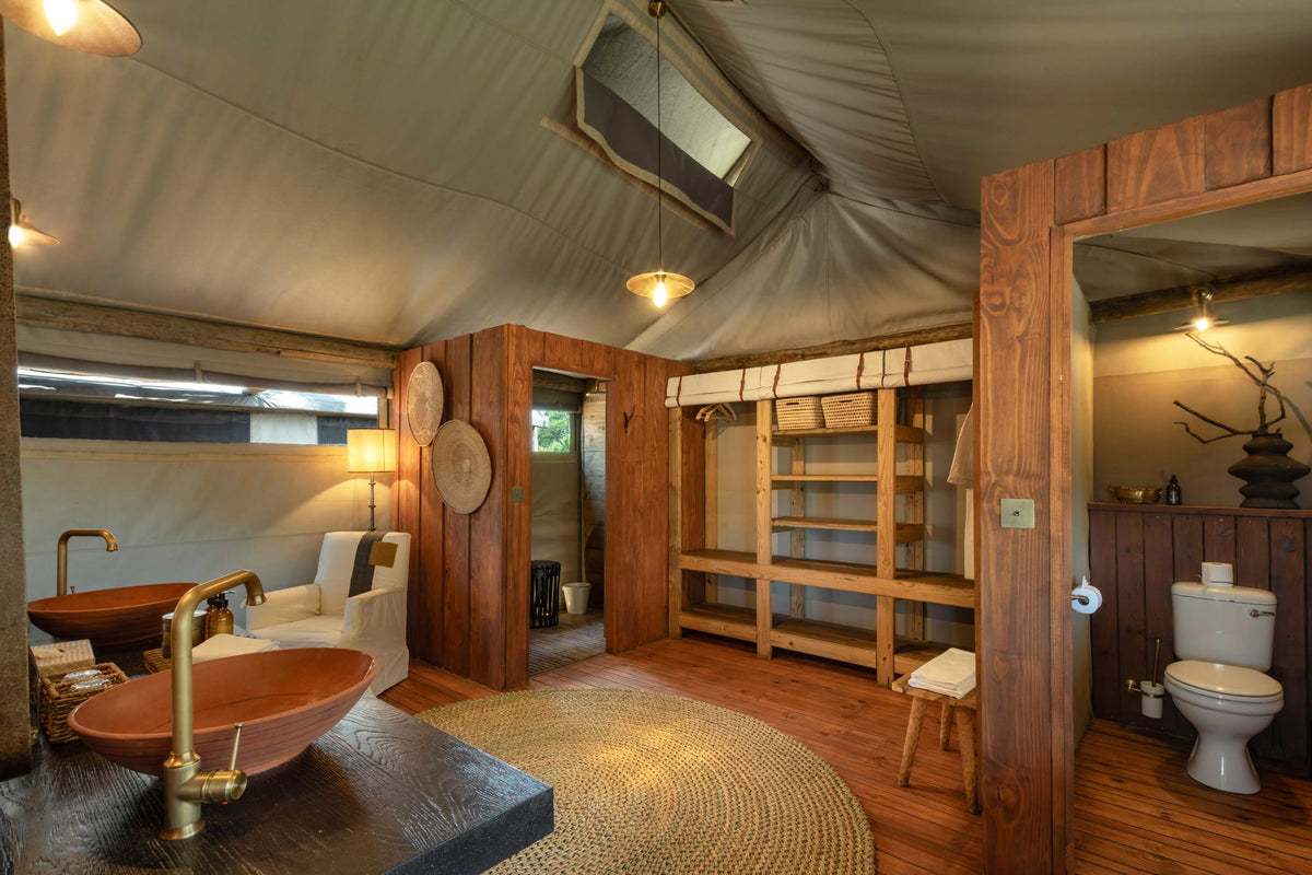 Family Tent gallery image 1