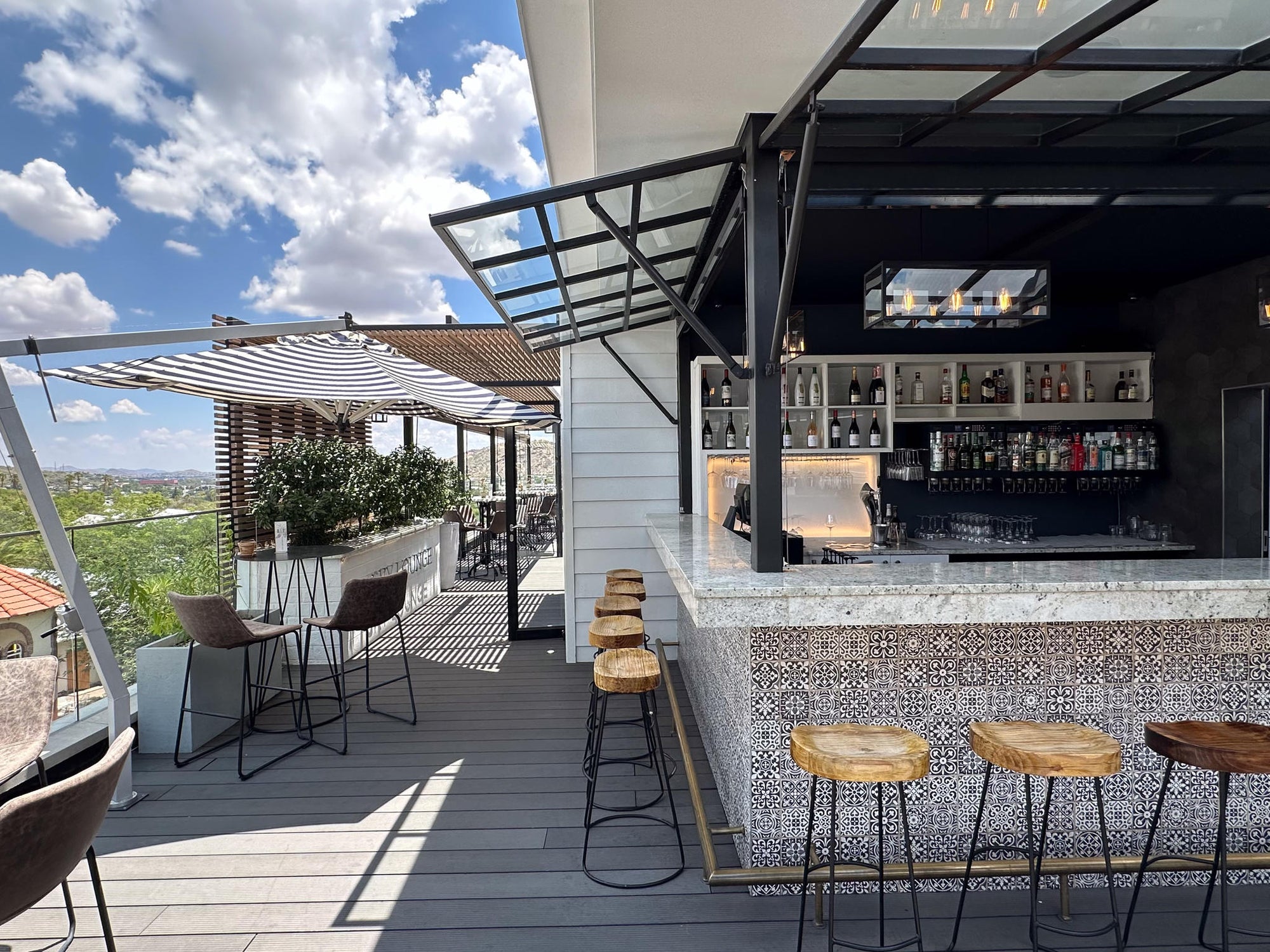 Sky Lounge  gallery image 7