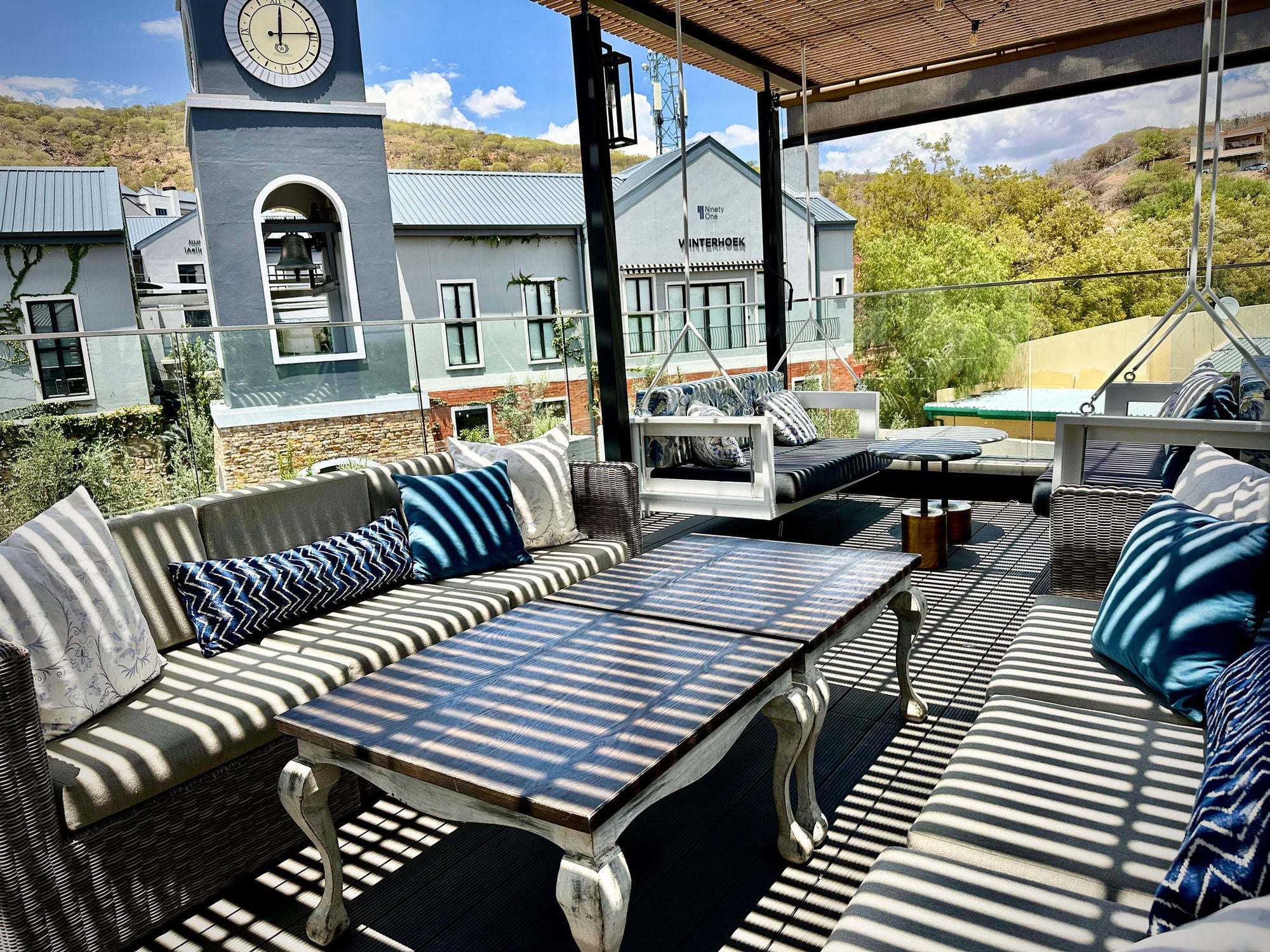 Sky Lounge  gallery image 8