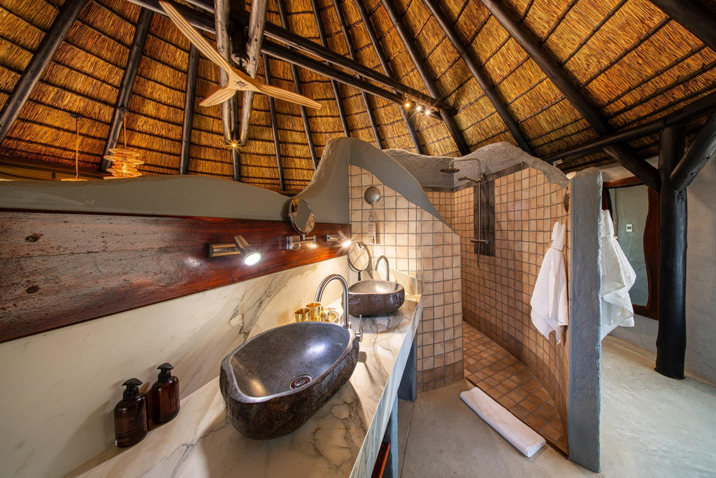 Luxury Bush Camp Chalet gallery image 6