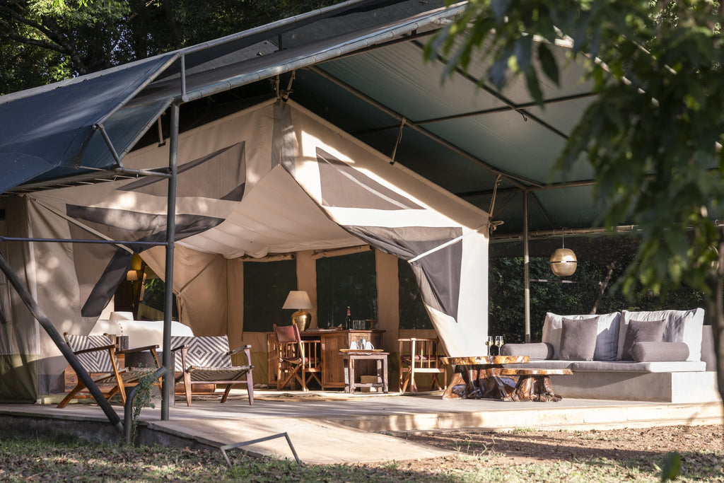 Luxury tent gallery image 2