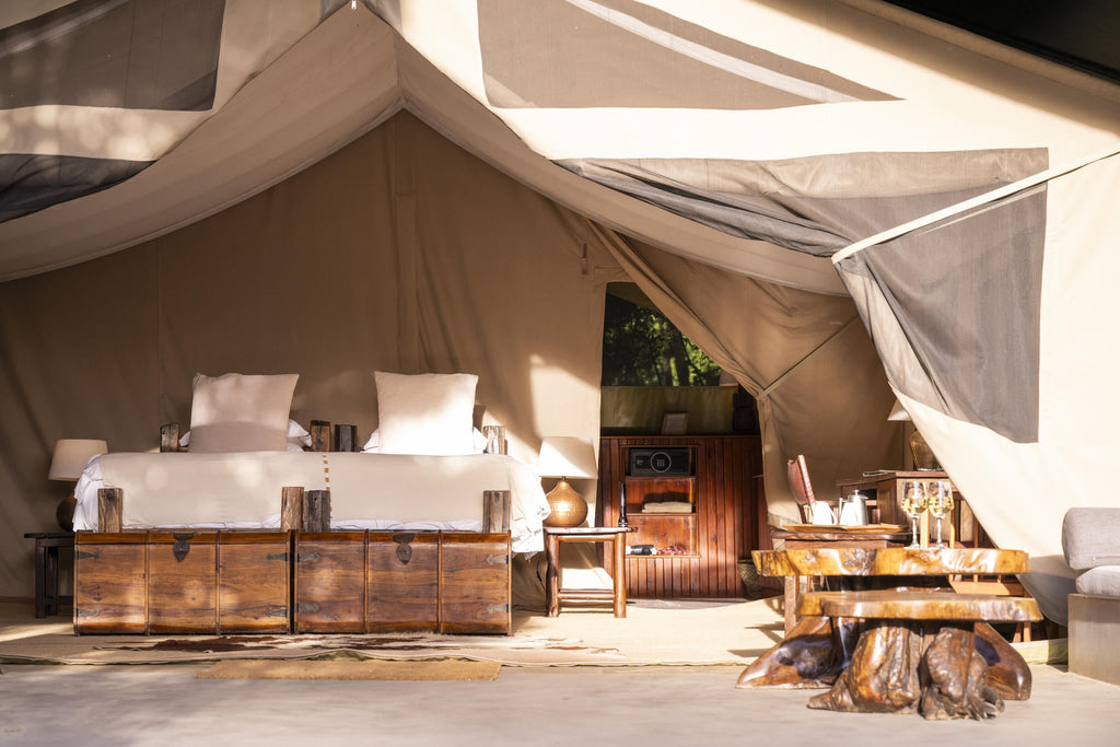 Luxury tent gallery image 4