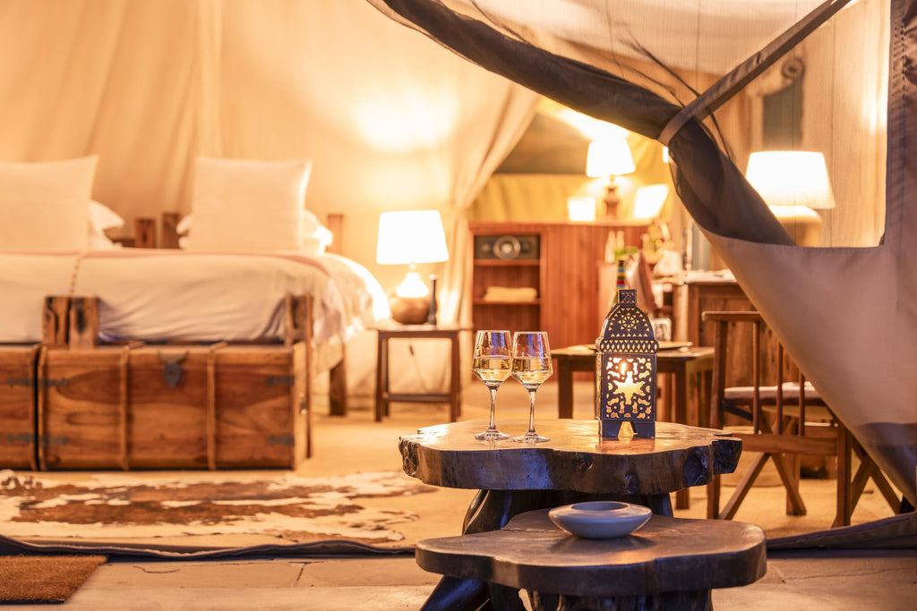 Luxury tent gallery image 8