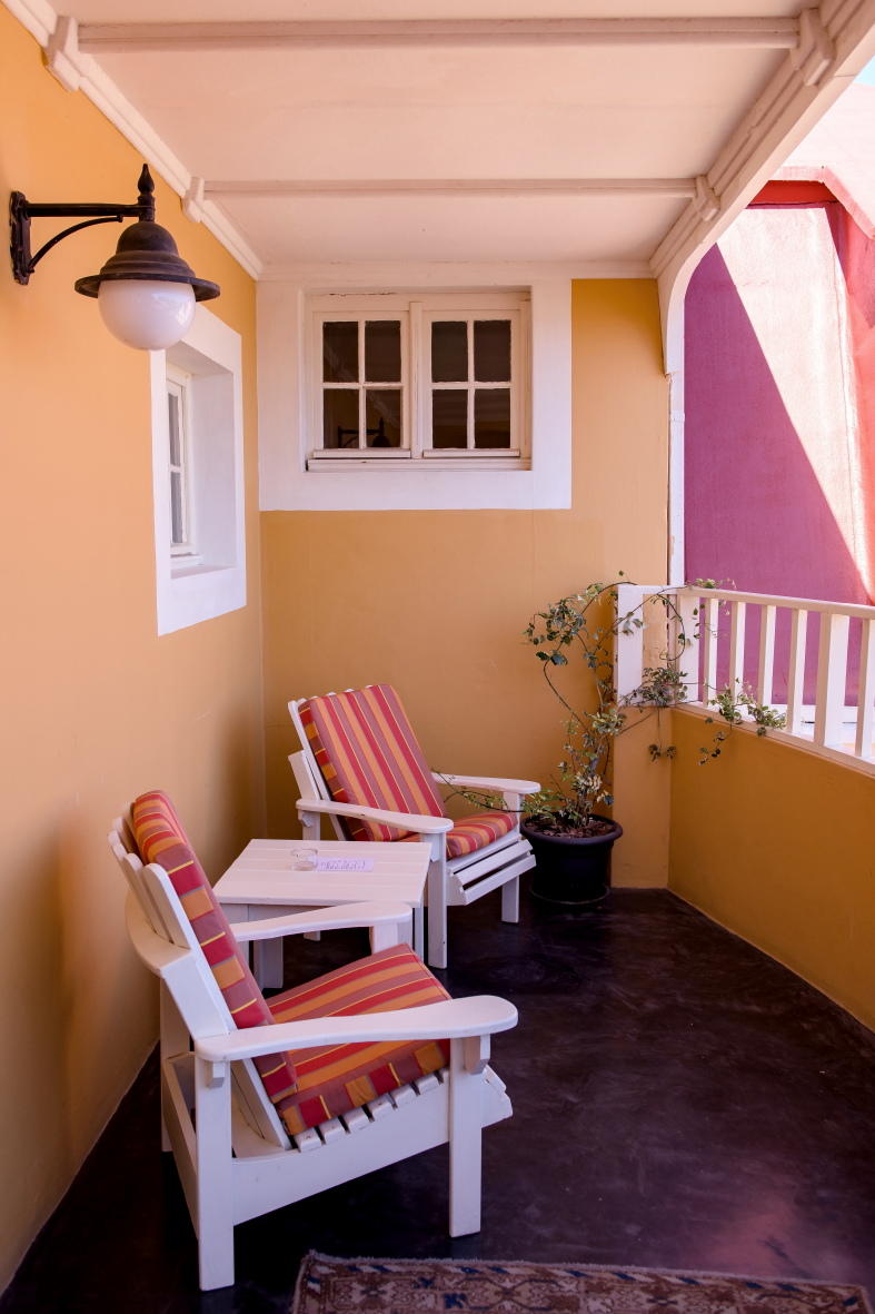 ROMEO & JULIET gallery image 5