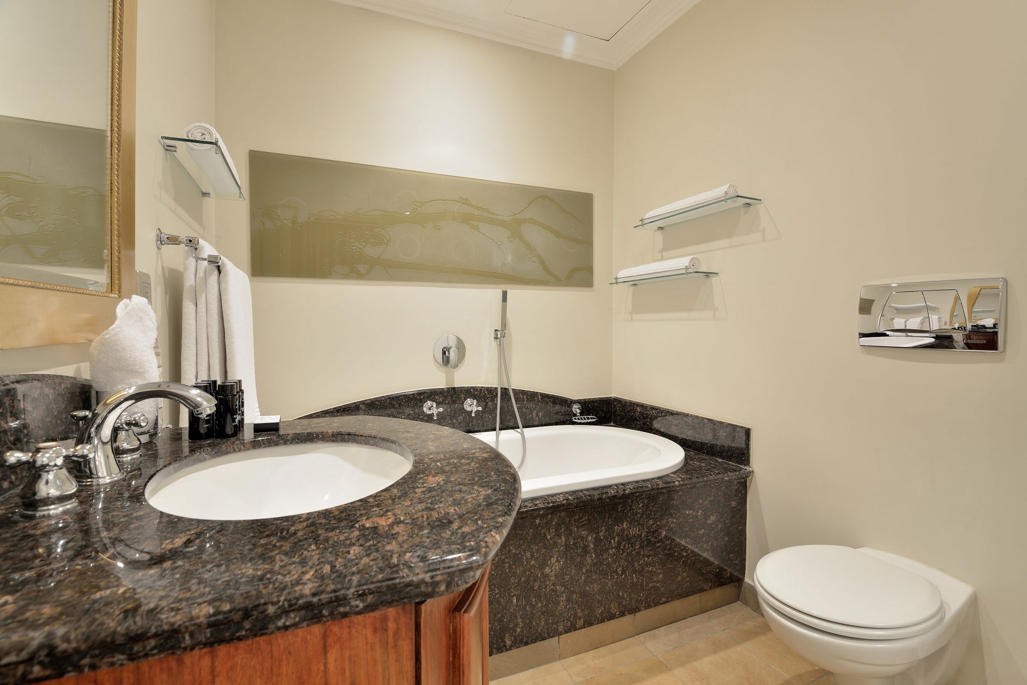 3-Bedroom Luxury Suite