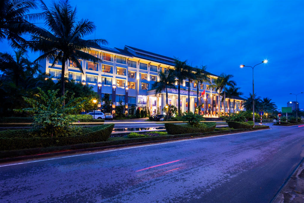 Saigon Quang Binh Hotel