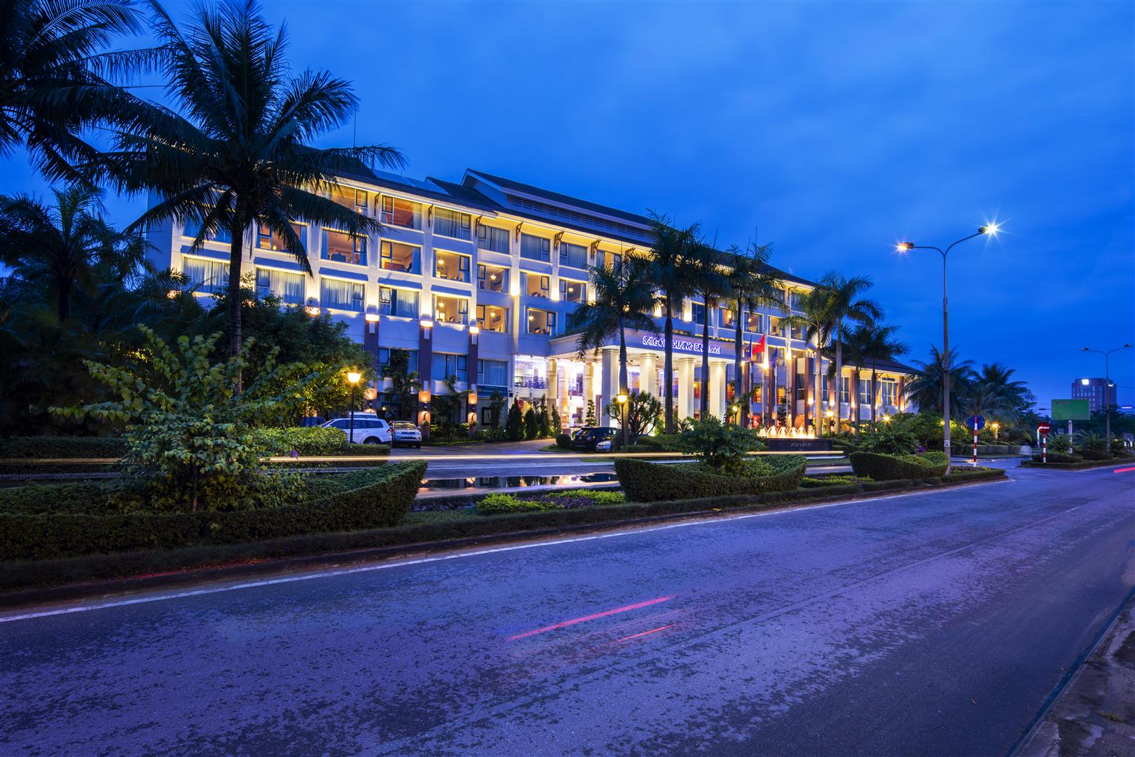 Saigon Quang Binh Hotel