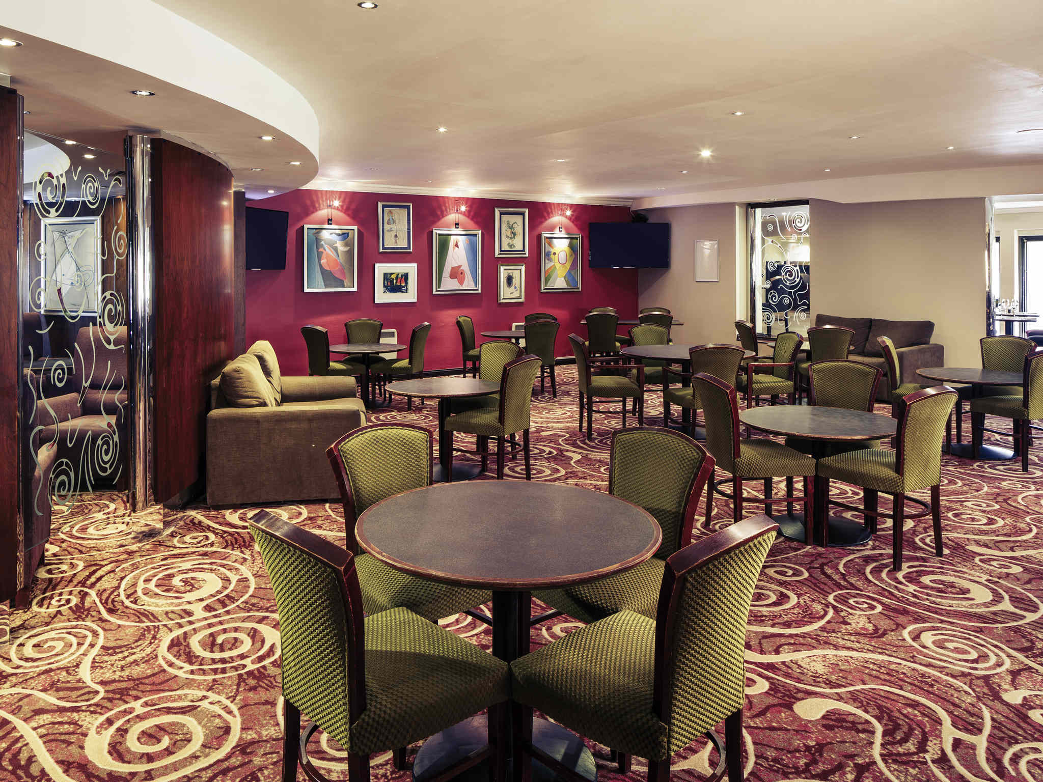 Mercure Livingston Hotel