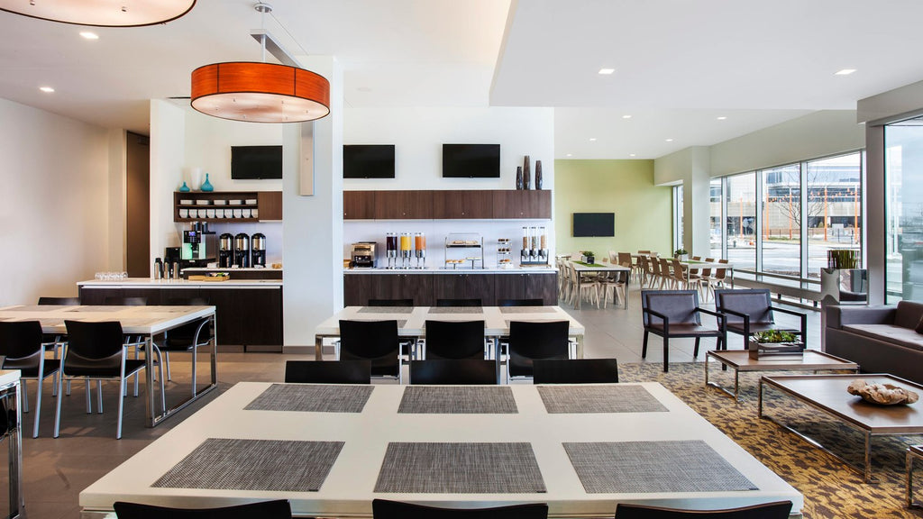 Element Boston Seaport District