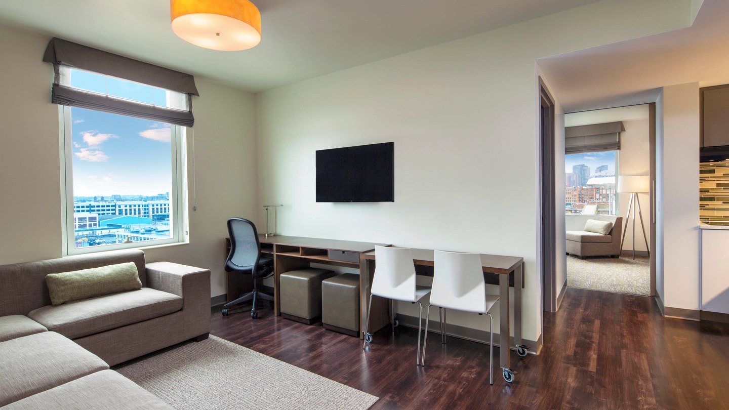Element Boston Seaport District