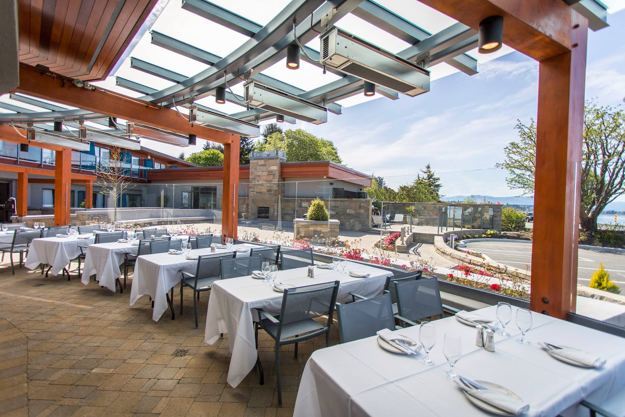 Qualicum Beach Inn
