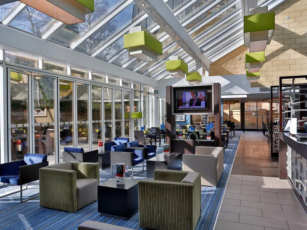 Holiday Inn Express Windsor