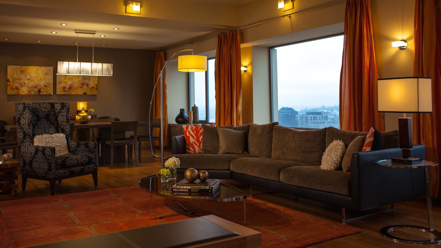 Renaissance Seattle Hotel