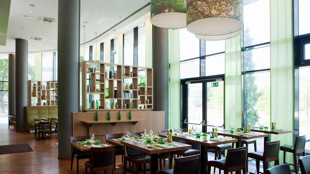 Grü Bistro – Dining Area at Courtyard by Marriott Vienna Prater/Messe, Vienna, Austria.