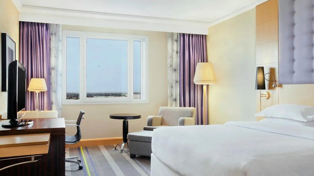 Room gallery image 1.