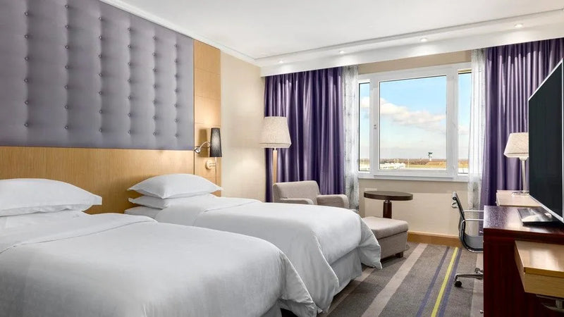 Club, Club level, Guest room, 2 Twin/Single Bed(s)