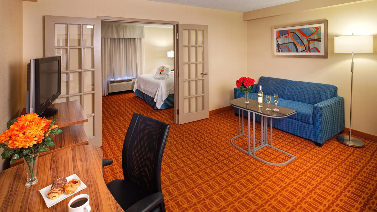 Fairfield Inn & Suites by Marriott Toronto Airport