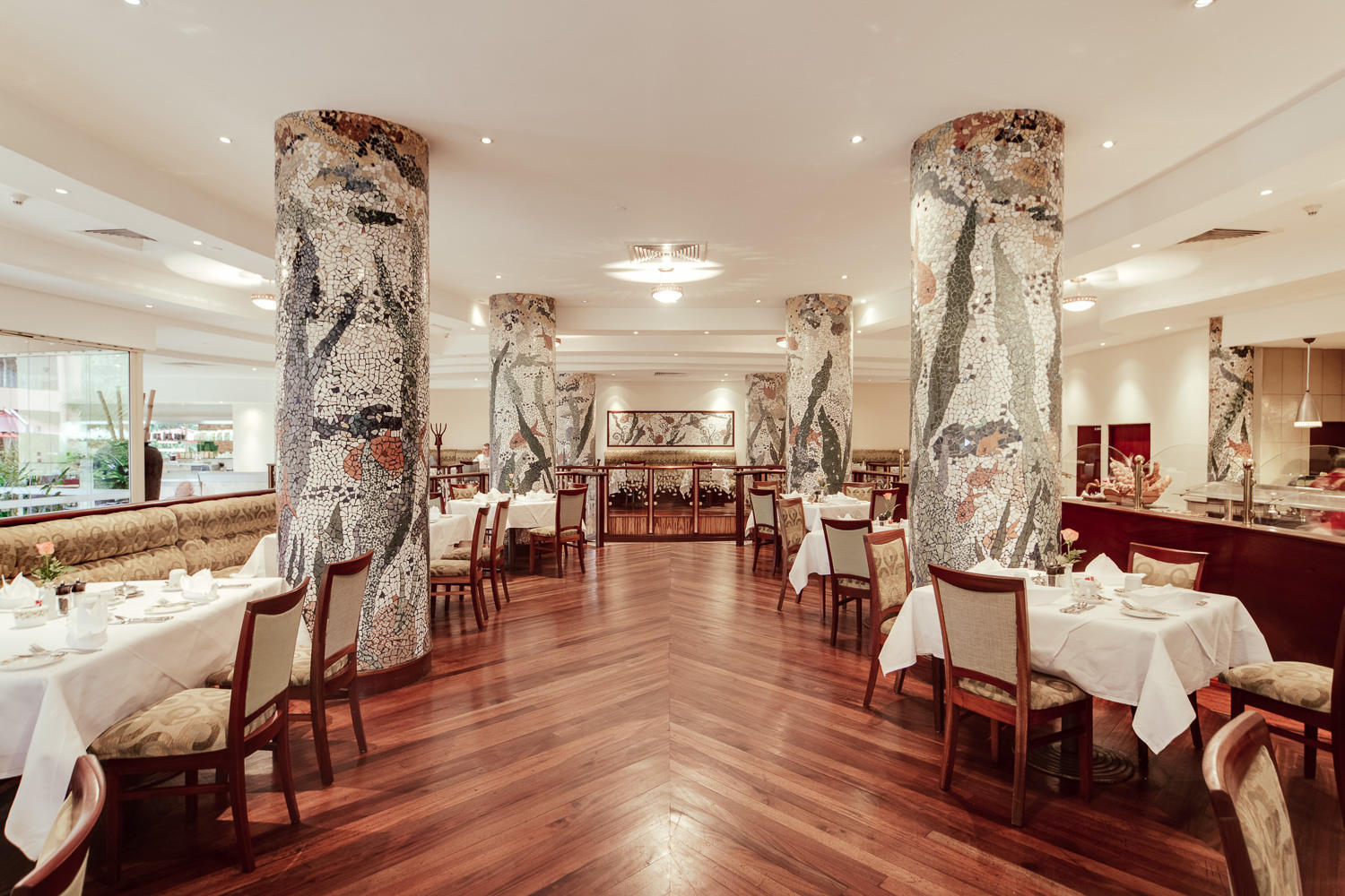 The Lakes Restaurant