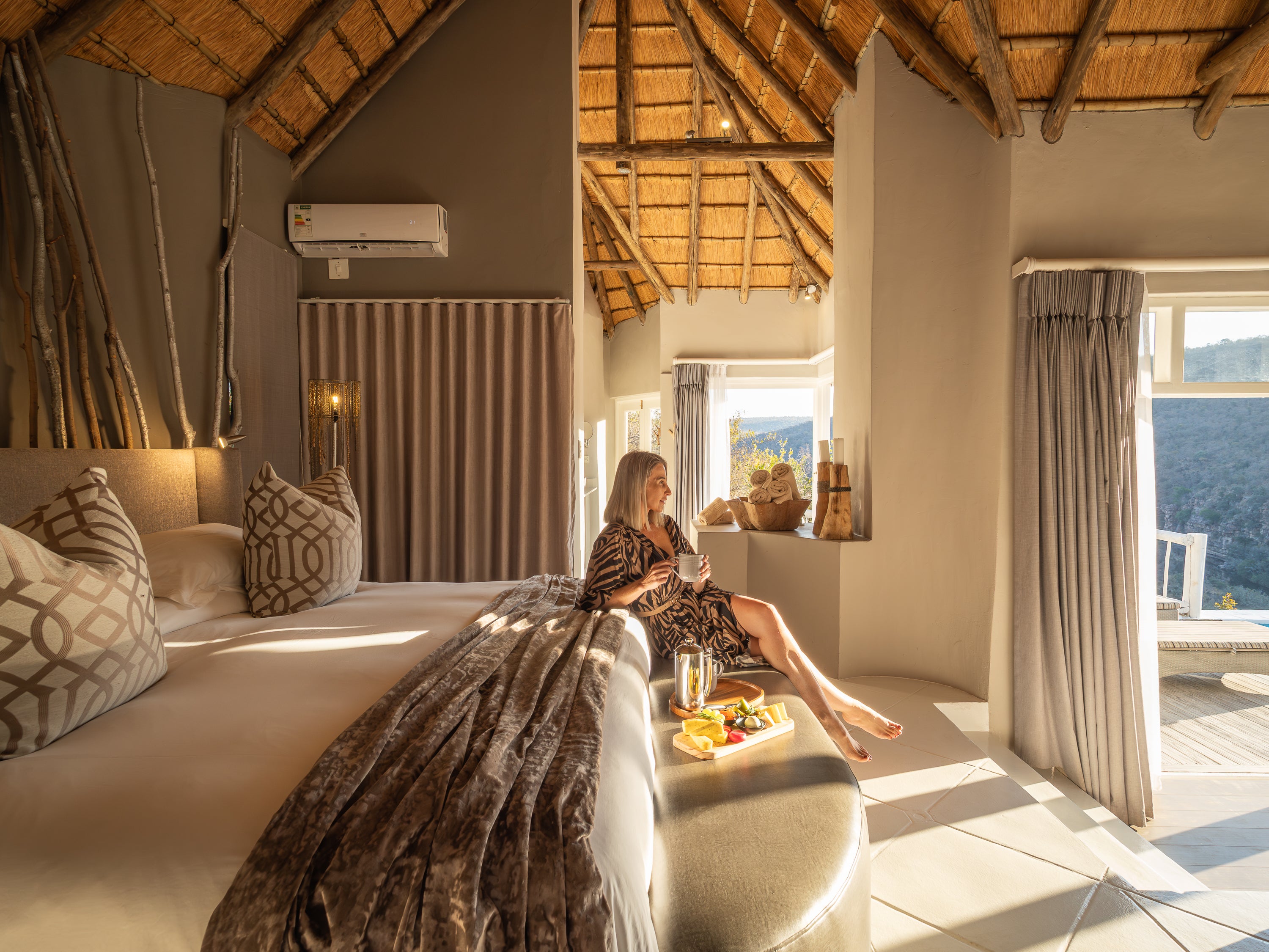 Clifftop Exclusive Safari Hideaway
