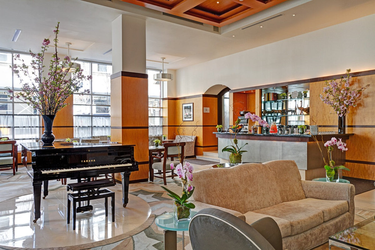 Hotel Giraffe by Library Hotel collection