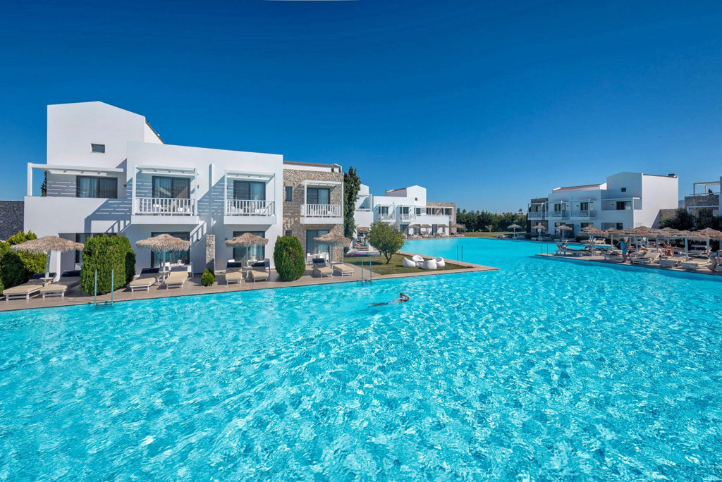 Diamond Deluxe Hotel
