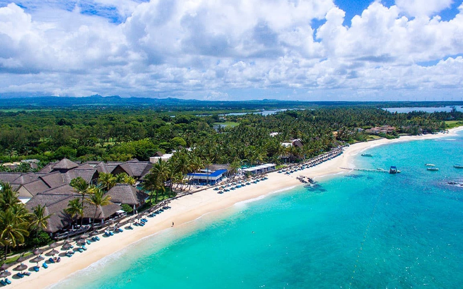 Belle Mare Plage Beach