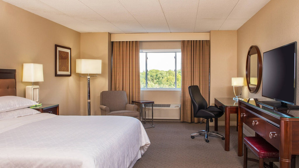 Sheraton Framingham Hotel & Conference Center