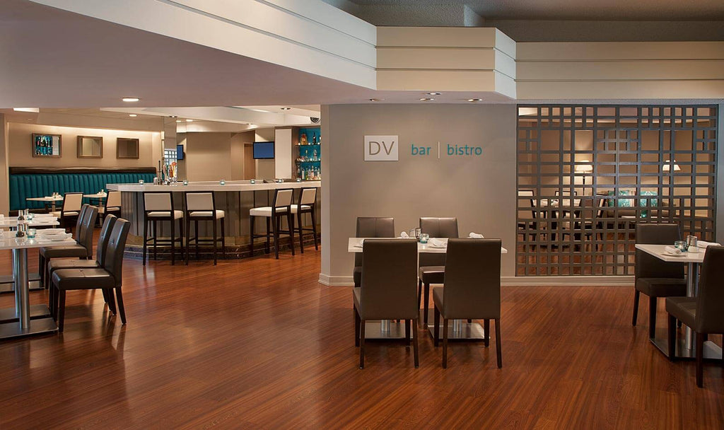 Toronto Don Valley Hotel & Suites