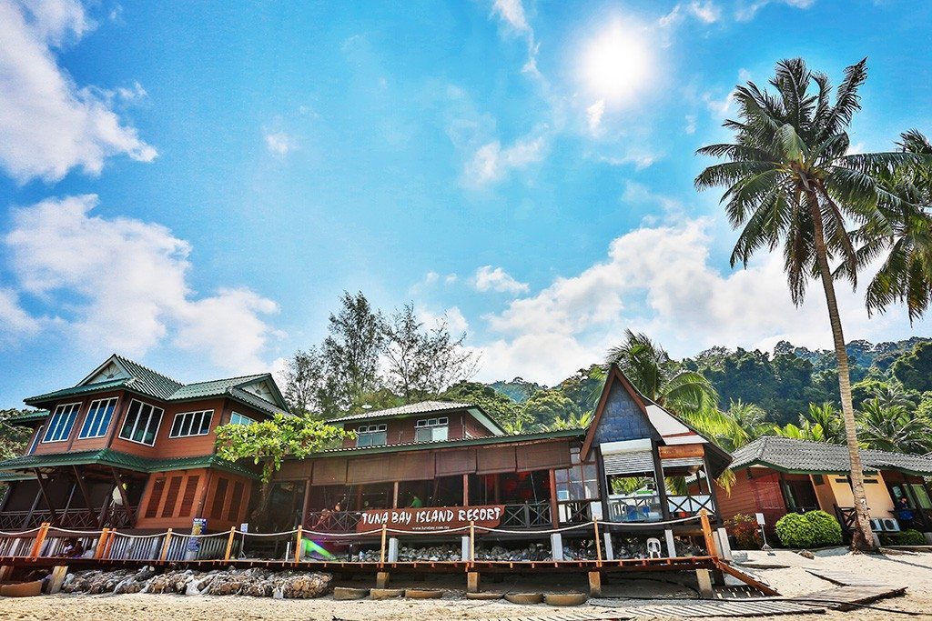 Tuna Bay Island Resort