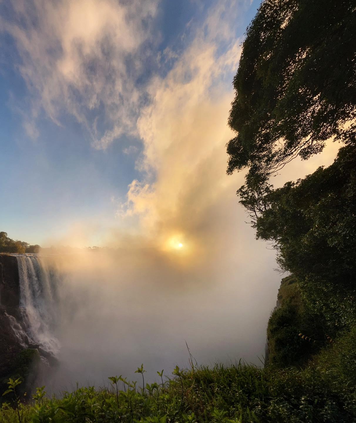 Guided Tour of the Victoria Falls (Zimbabwe) gallery image 5