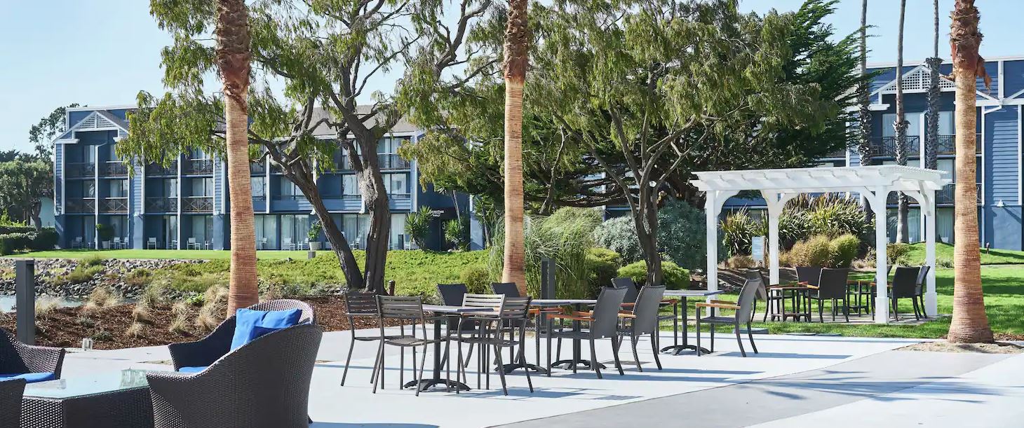DoubleTree by Hilton Hotel Berkeley Marina