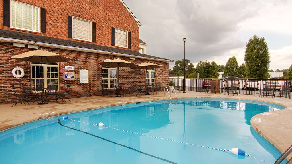 Best Western Hendersonville Inn