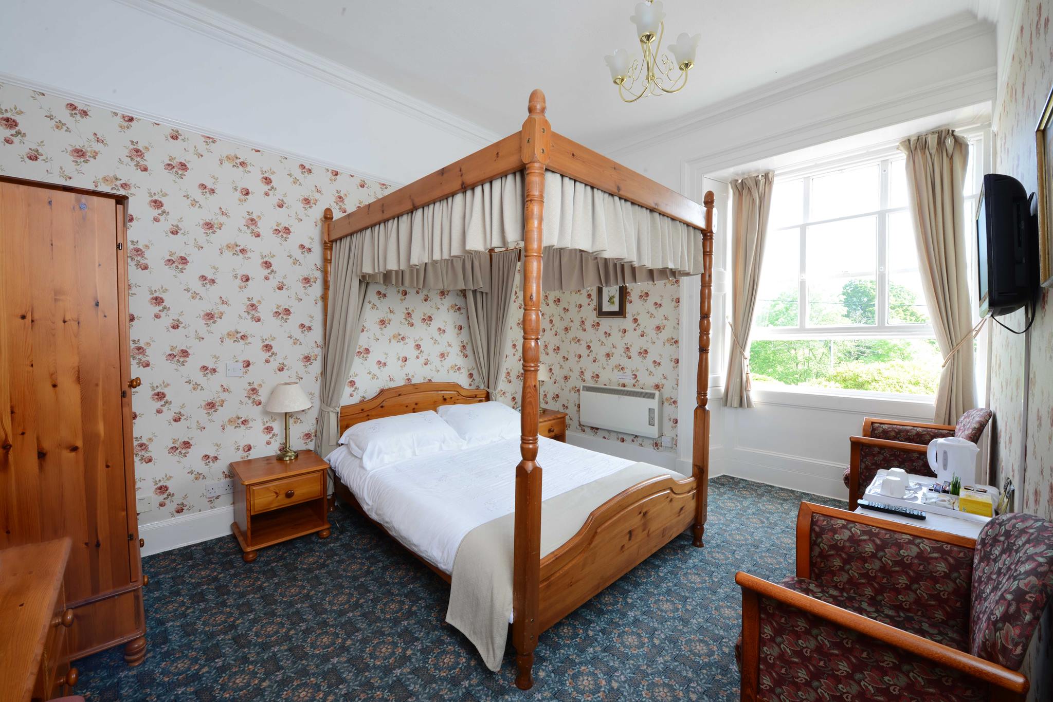 Dall Lodge Country House