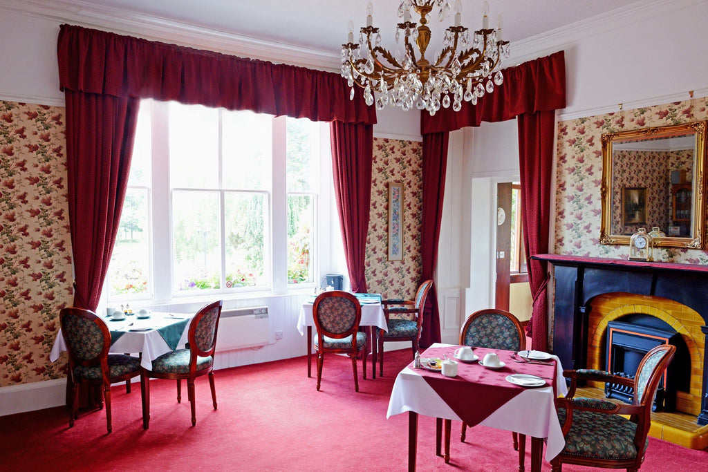 Dall Lodge Country House