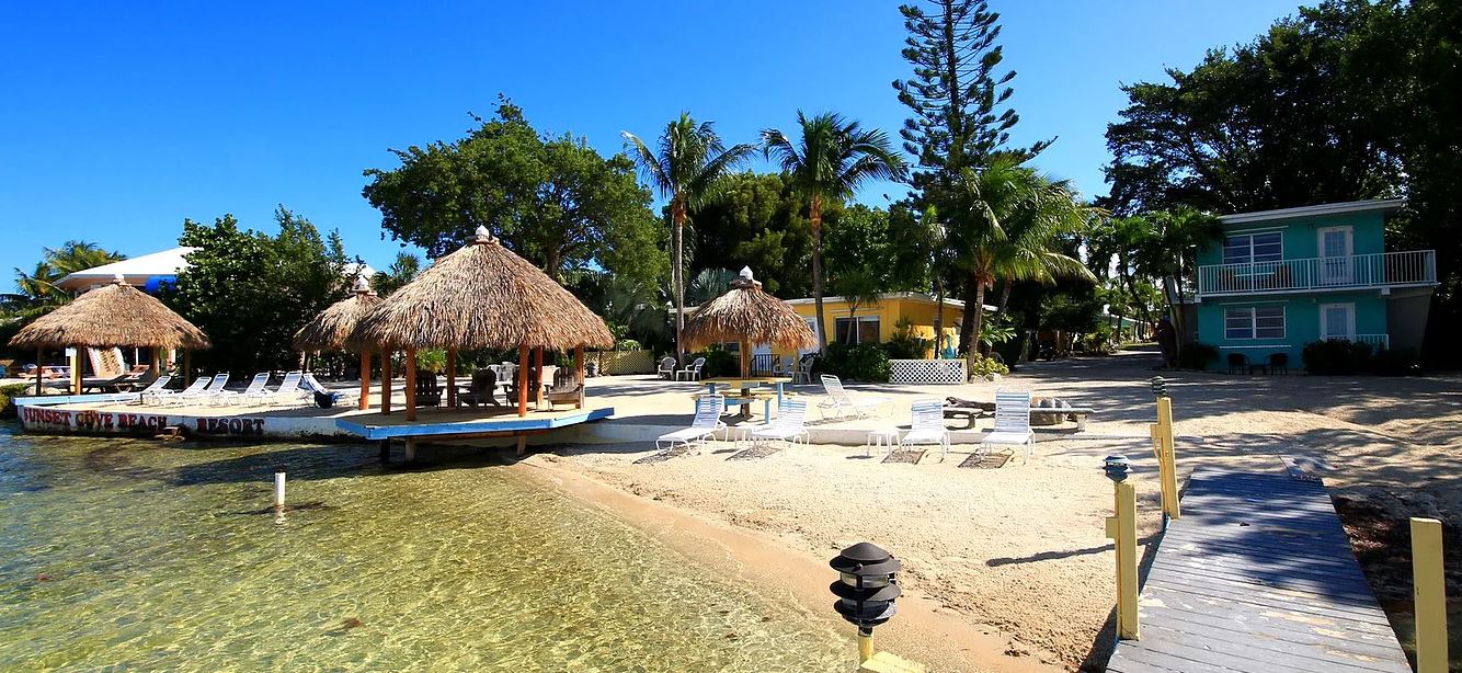 Sunset Cove Beach Resort