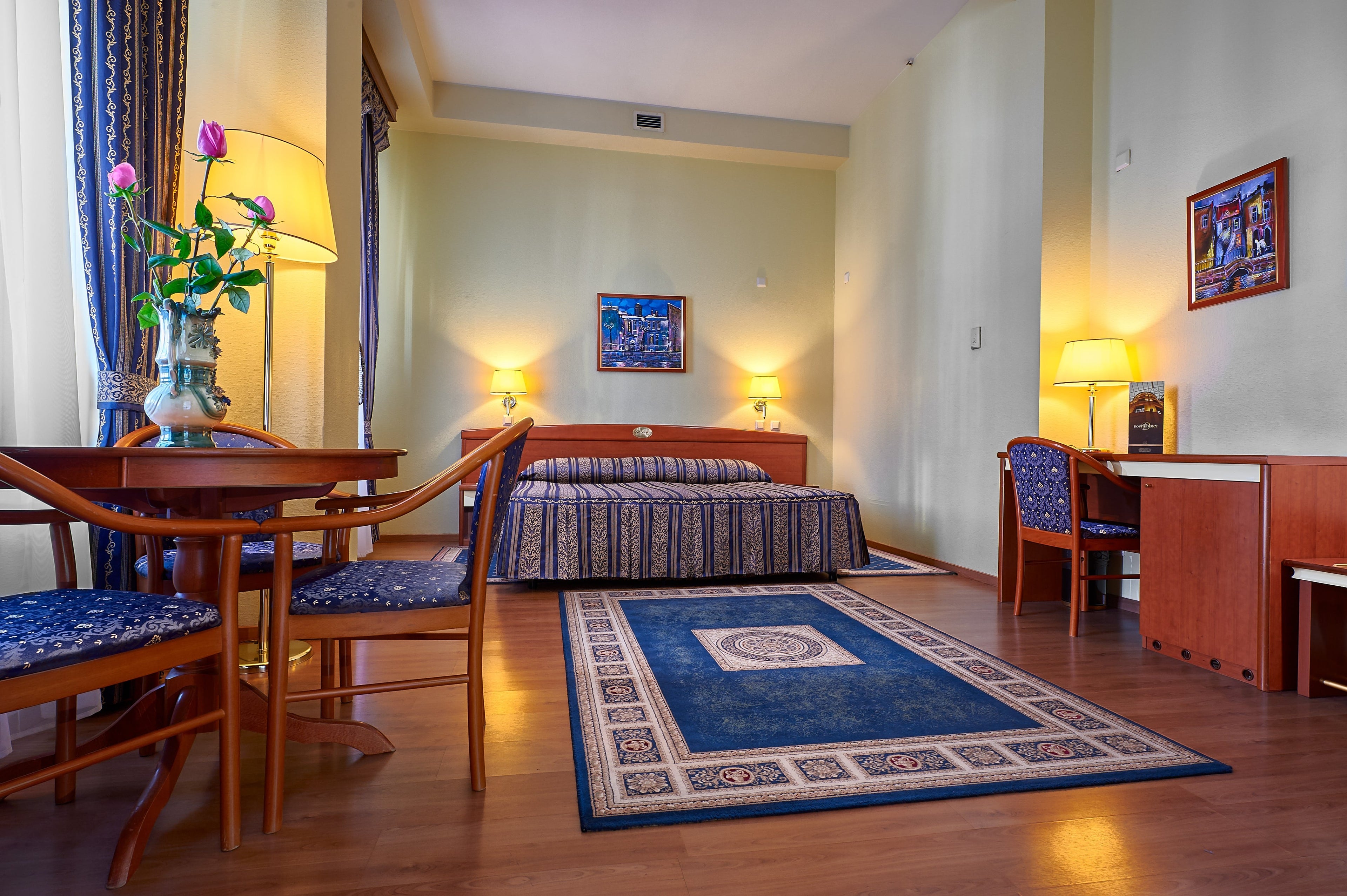 Hotel Dostoevsky
