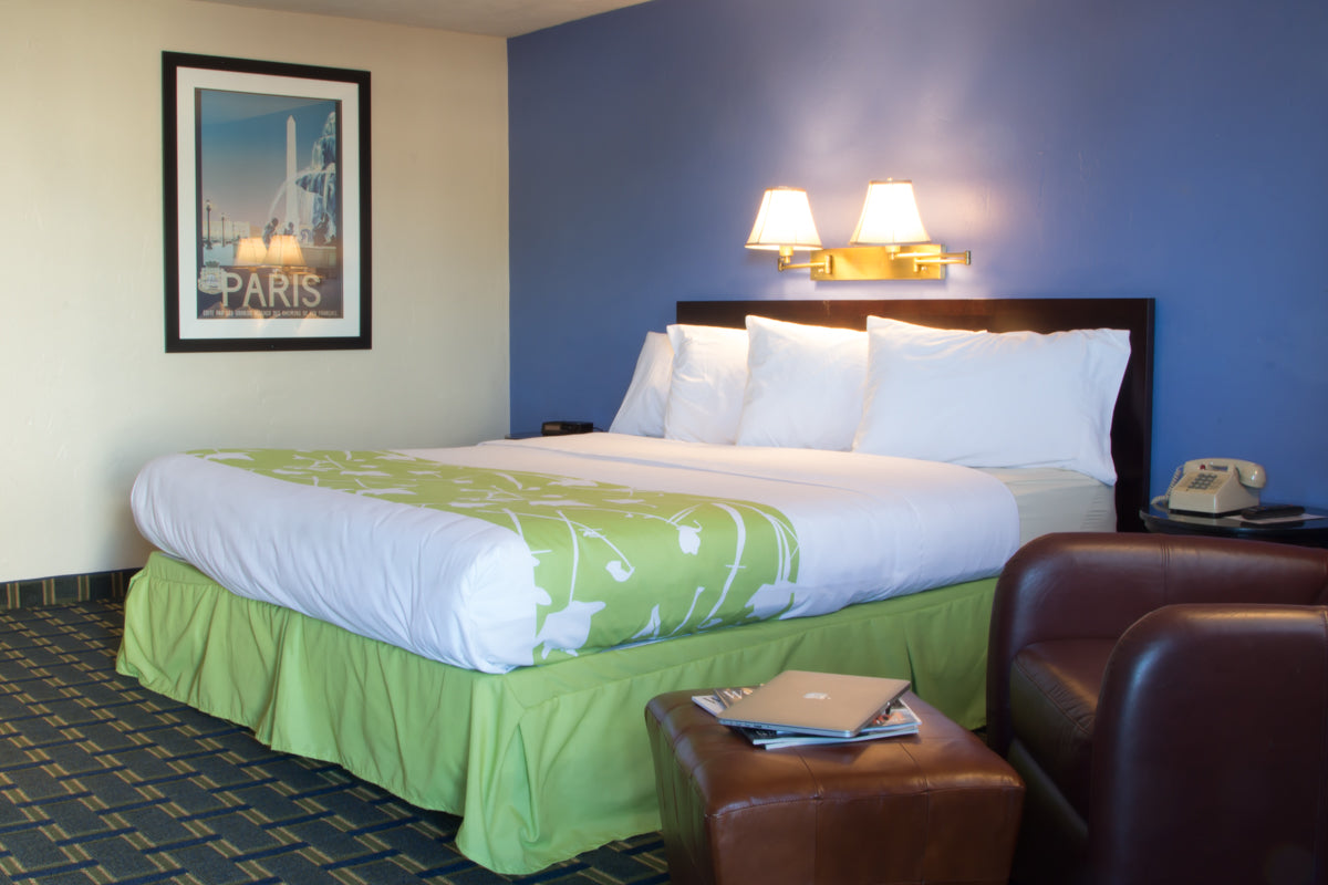 Tidewater Inn