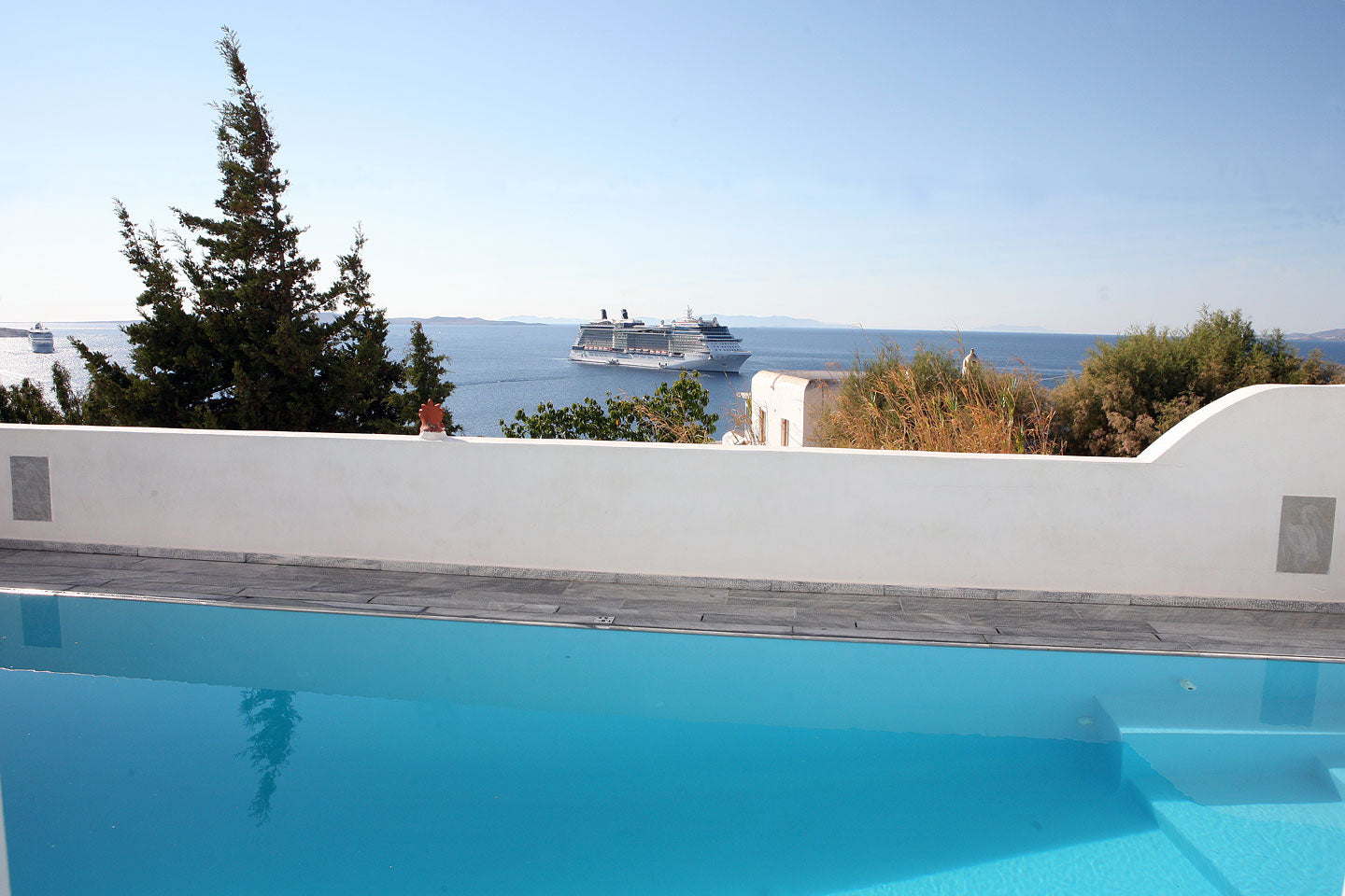 Madalena Hotel