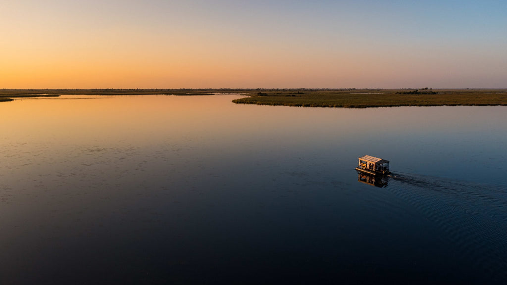 Boat Cruises (Seasonal and water-level dependent)