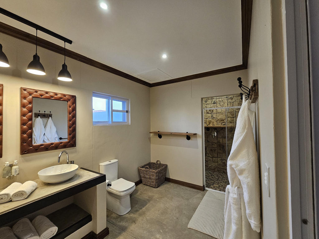 Luxury Twin Room gallery image 11
