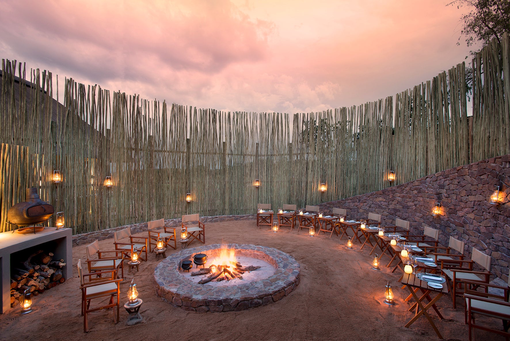 Mhondoro Safari Lodge and Villa