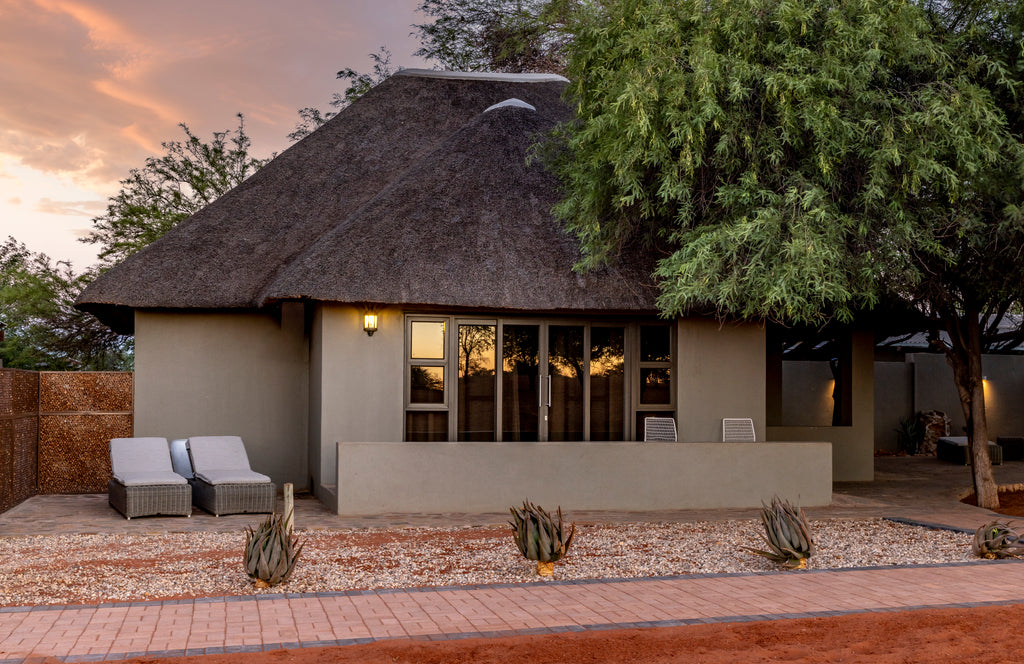 Garden and Pool Rooms
