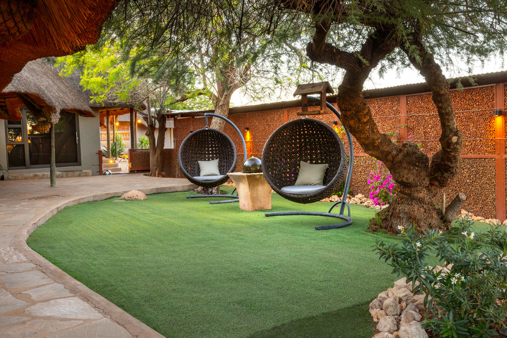 Garden and Pool Rooms