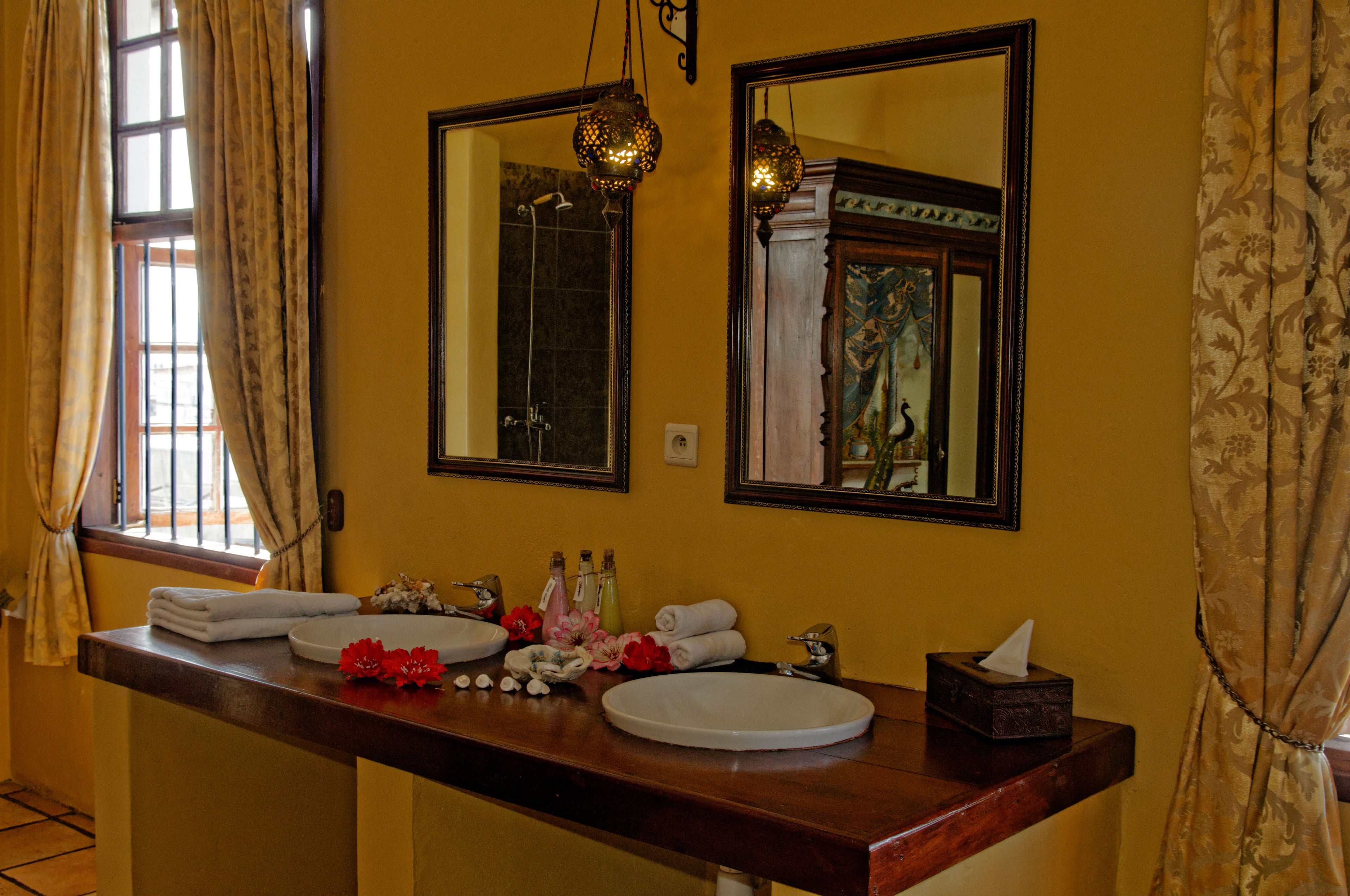Signature Suite Arabica