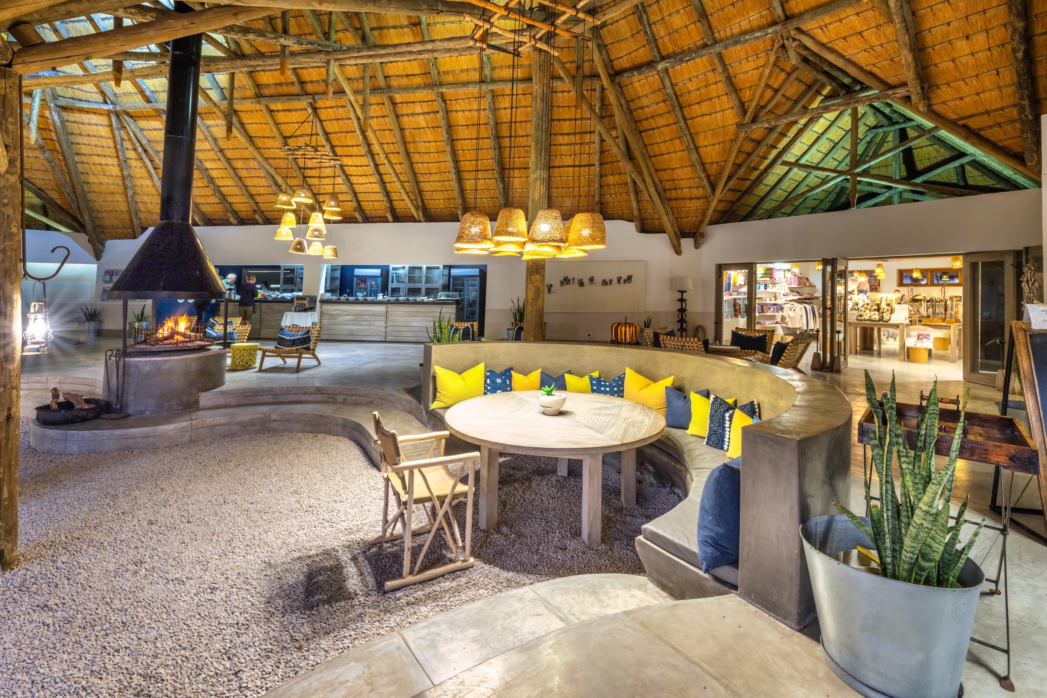 Mushara Bush Camp - Restaurant, Lapa, Veranda