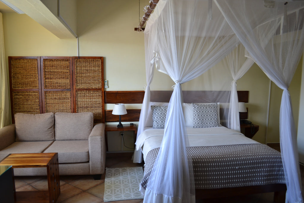 ROOM EXAMPLE 1
